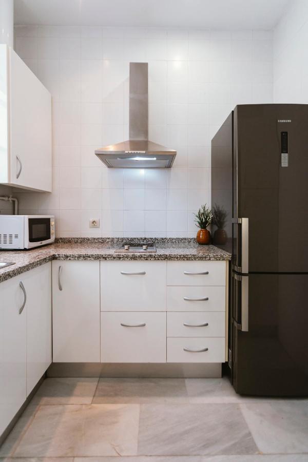 Bright And Cozy-1Bd 1Bth & 2Bd 1Bth- La Giralda Sevilha Exterior foto