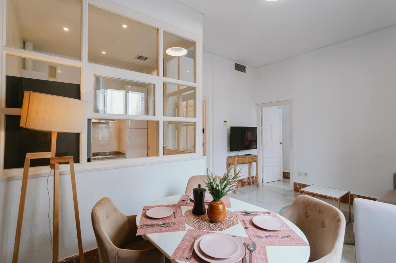 Bright And Cozy-1Bd 1Bth & 2Bd 1Bth- La Giralda Sevilha Exterior foto